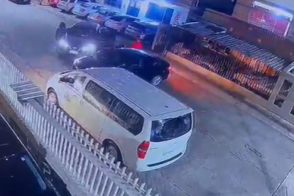 Los delincuentes interceptan a sus víctimas para robarles.