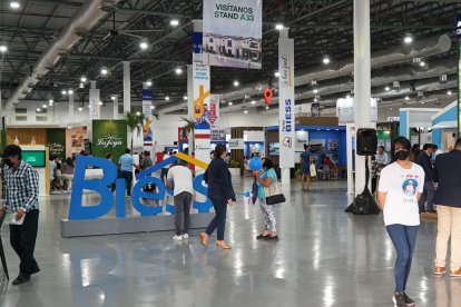 Regresa la feria del BIESS a Guayaquil.