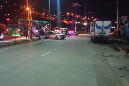 Los vehículos que sufrieron un accidente en Loja.