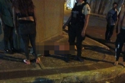 El triple crimen se registró a metros de donde velaban a alias Caricatura.