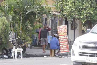 Este sábado 2 de septiembre limpiaban el portal de la vivienda en donde ocurrió el hecho.