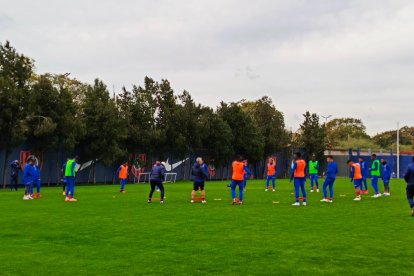 Entrenamiento de Ecuador para medir a Argentina.