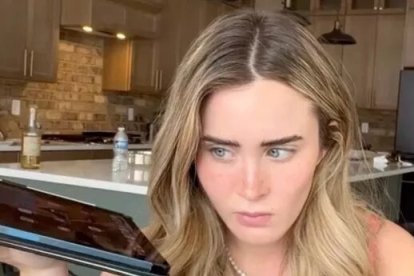 Mia Dio utiliza programa de síntesis de voz para imitar la voz de su novio