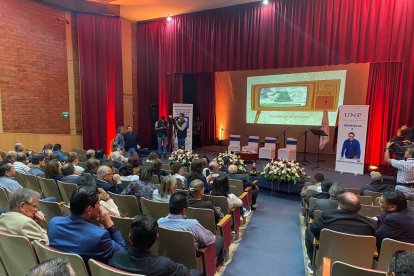 Se realiza homenaje póstumo por el mes del asesinato de Fernando Villavicencio.