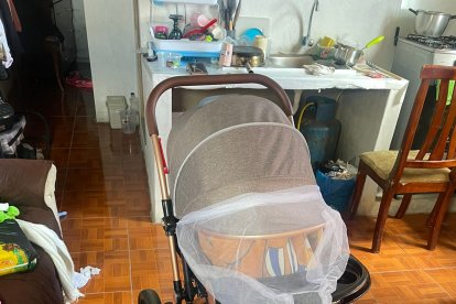 Aquí fue encontrada la joven luego de ser asesinada. Estaba dentro del coche de su bebé.