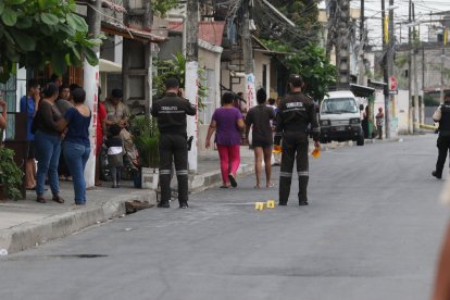 Agentes policiales ya investigan estos casos, que se suman a seis muertes violentas más ocurridas en el sur de la ciudad.