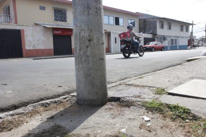 La balacera entre vecinos ocurrió en la 15 y Camilo Destruge.