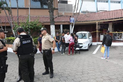 La Policía llegó al sitio de la balacera en La Alborada.