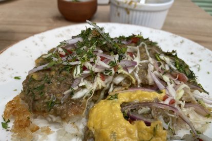 Sabor. El platillo que nació en Manabí, ha llegado a la capital ecuatoriana con su esencia de antaño.