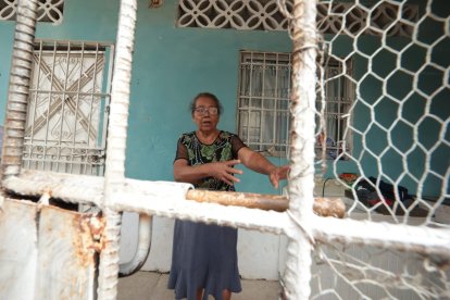 Una testigo cuenta cómo el proyectil le alcanzó a una moradora de Durán.