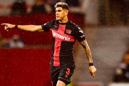 Piero Hincapié ingresó a los 72 minutos, en la goleada del Bayer Leverkusen frente al Hacken de Suecia.