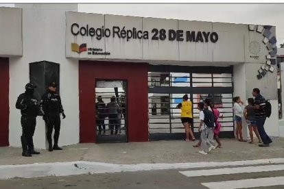 El colegio Réplica 28 de Mayo está entre los plantels donde se implementó el plan Escuela Segura