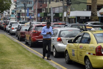 Conoce qué placas no pueden circular hoy en Quito.