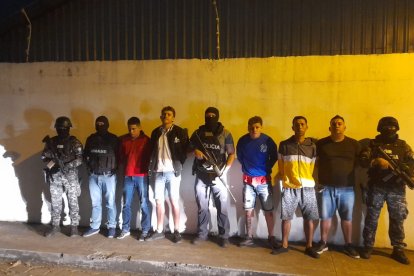 Tres de los cuatro detenidos registran antecentes penales.