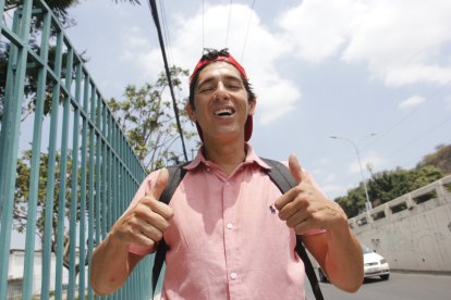 Andres Puing es el tercer nominado en el reality Lengua y Bola.