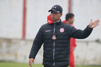 Juan Pablo Buch lleva una temporada y media a cargo de Técnico Universitario.