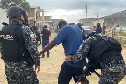 Las detenciones se dieron durante un operativo.