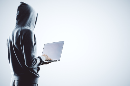 La inteligencia artificial habría sido la herramienta que usaron los agresores.