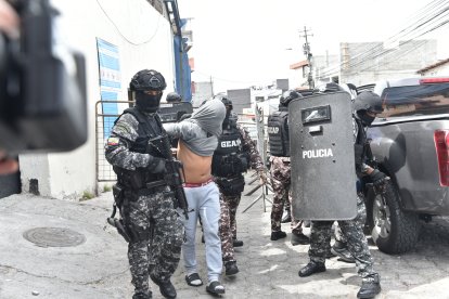 Los procesados por el asesinato de Fernando Villavicencio fueron llevados a otras cárceles.