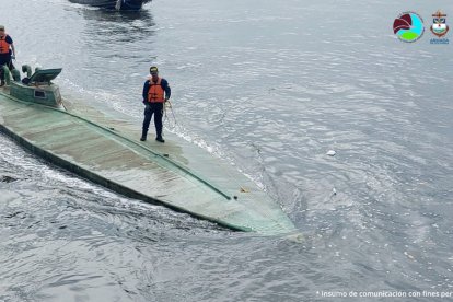 Los ciudadanos ecuatorianos fueron capturados en aguas colombianas.