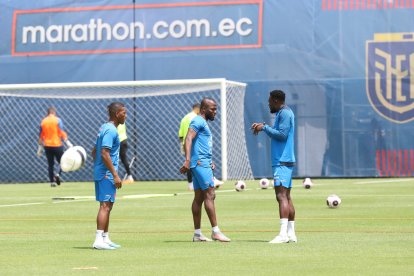 La Tri realiza trabajos de entrenamiento en la Casa de la Selección.