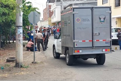 Dos personas fueron asesinadas en Manta.