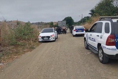 Un triste misterio en La Solita, Portoviejo: el cadáver de una joven, aún sin identificar, despierta interrogantes en la comunidad.