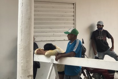 El cuerpo del joven fue llevado a la morgue de ese cantón.