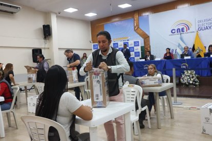 Más de 13 millones de ecuatorianos estaban facultados para ejercer su derecho al voto.