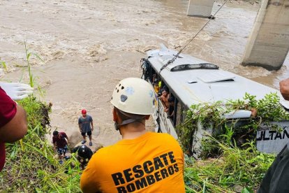 El percance vial se registró la madrugada del domingo 17 de octubre de 2023, de en Honduras.