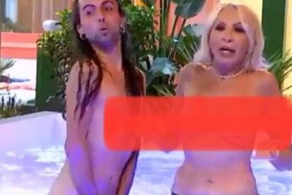 Captura de video en el que se muestra el semidesnudo de Laura Bozzo.