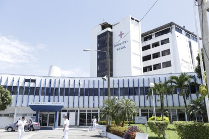 La víctima mortal trabajaba en el hospital de la Armada de Ecuador, en Guayaquil.