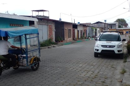 La noche del miércoles 25 de octubre se reportó que Cecilia Magdalena Pinto Holguín estaba muerta en su casa.