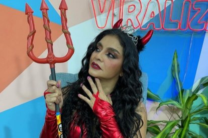 Paola Farías respondió a quienes la criticaron por su vestuario.