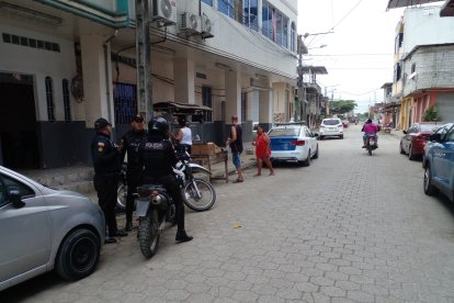 Para la policía, el asesinato de los dos hombres sería una represalia.
