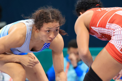 Jackeline consiguió medalla de plata para Ecuador.