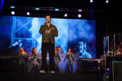 Luis Fonsi se presentará en Ambato.