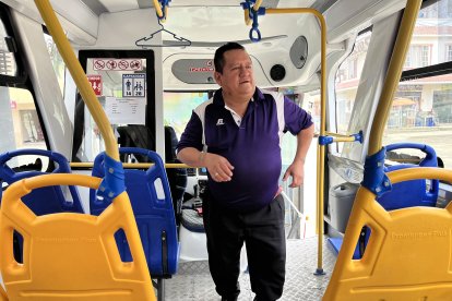 Con sus videos, Juan no solo ‘saca pecho’, también saca su barriguita. Es que él está rellenito de felicidad y de fe. Sostiene que cuando se cae, el Señor lo vuelve a levantar.