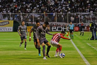 Liga de Quito lleva 9 partidos sin conocer la derrota, a Técnico U. lo vencieron 2-0.