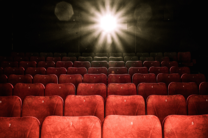 Multicines expande su cuota en el mercado al comprar Cinemark.