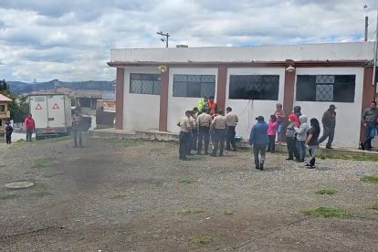 Los moradores del barrio están asustados por las amenazas del presunto prestamista.