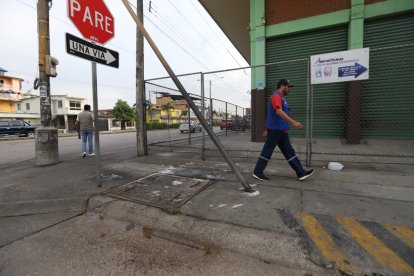 El crimen ocurrió afuera de un local comercial del sector.