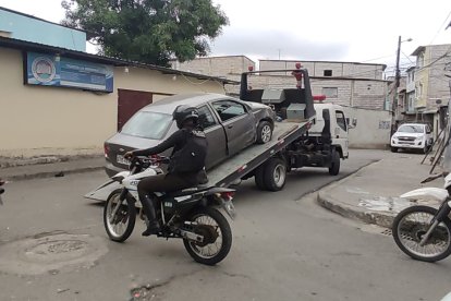El vehículo fue retirado de la zona la mañana de este jueves.