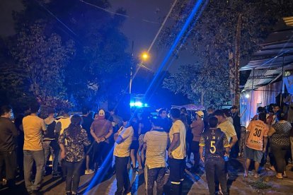 El cadáver  de la víctima fue encontrado en un patio de tierra.