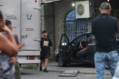 De un tiro en la cabeza murió un hombre en el Guasmo sur.