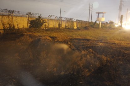 Se reportó incendio en la cárcel de mujeres.