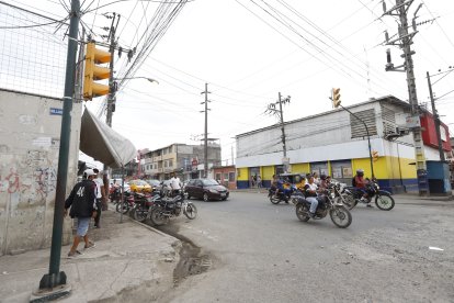 En la quinta etapa de El Recreo, quienes trabajan en motos y tricimotos están preocupados.