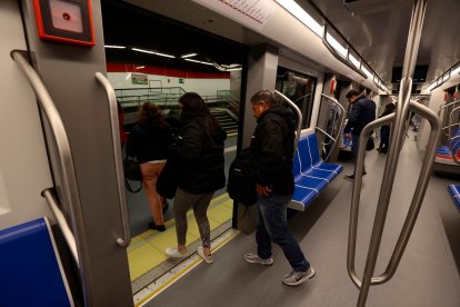 Unas 180.000 personas abrieron sus cuentas ciudad para el Metro de Quito.
