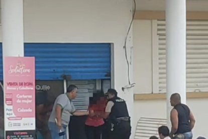 La odontóloga no sufrió heridas.