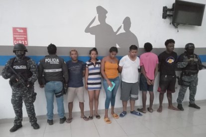 Tres de los detenidos tienen antecedentes penales, según información policial.